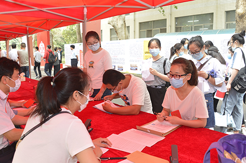 2c3cad94-7120-439d-9d5f-7a4cf77f5b6a.jpg